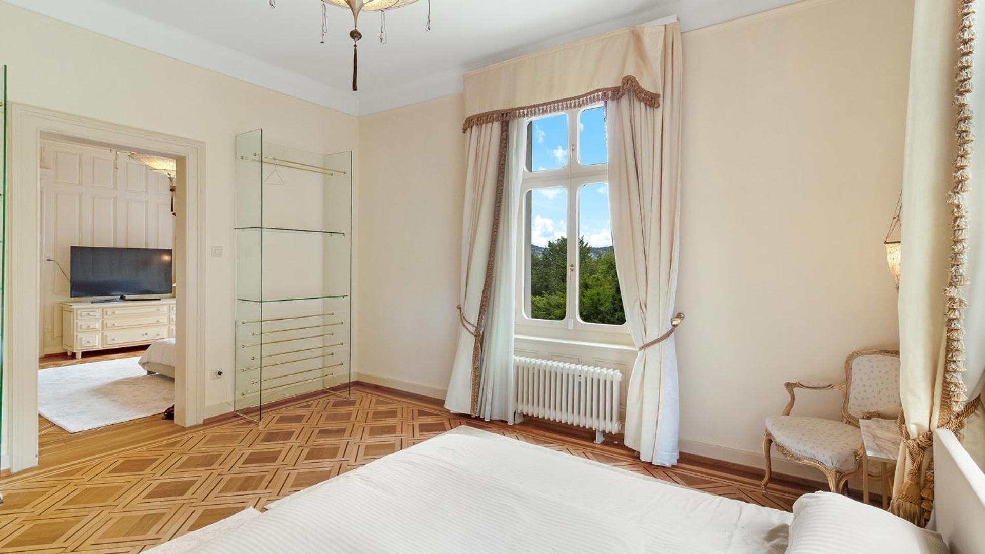 Entire Zurich Villa, Your Private Luxury Escape With In House Staff Exterior photo